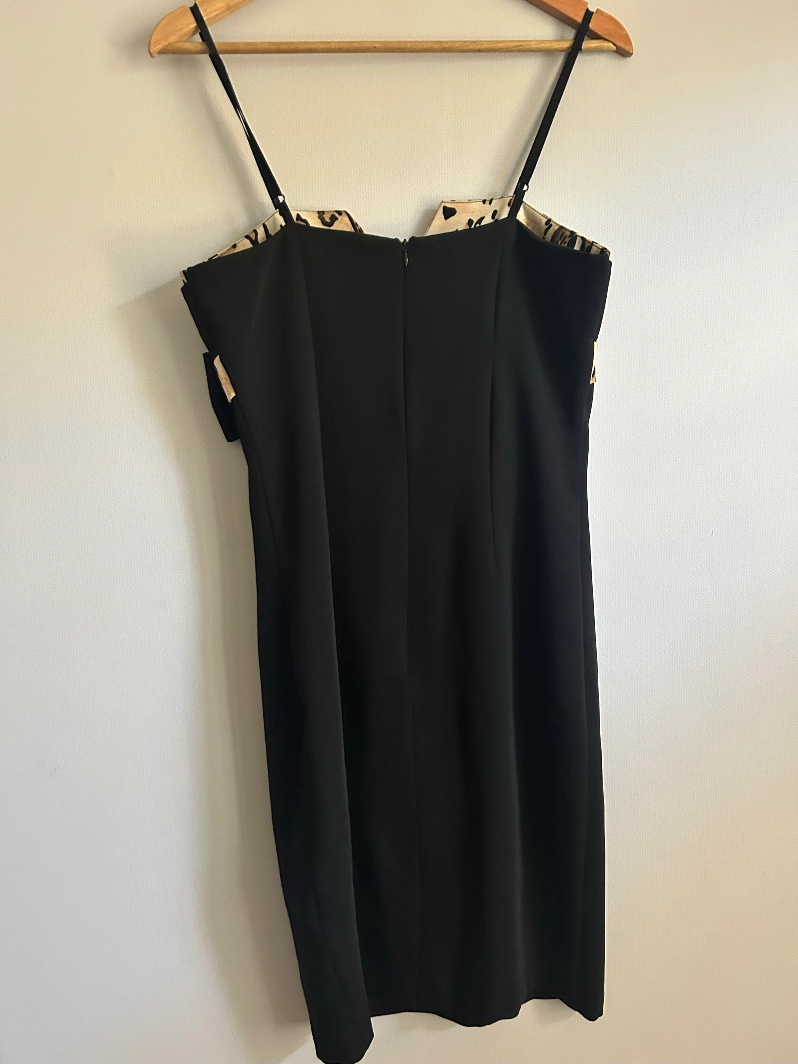 Vestido ajustado negro Fuego Woman con detalles de leopardo y lazo - Perfecto estado - T.36/38 – photo 4